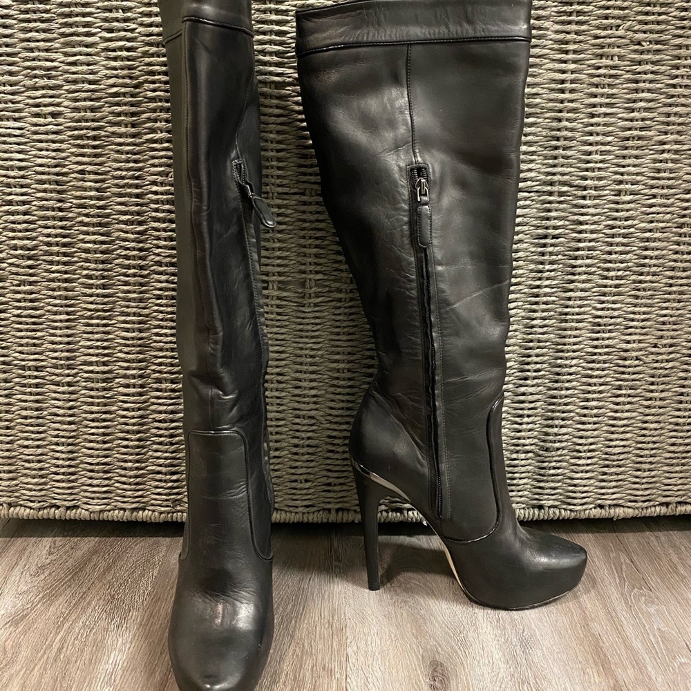 Sexy BCBGMAXAZRIA Heels